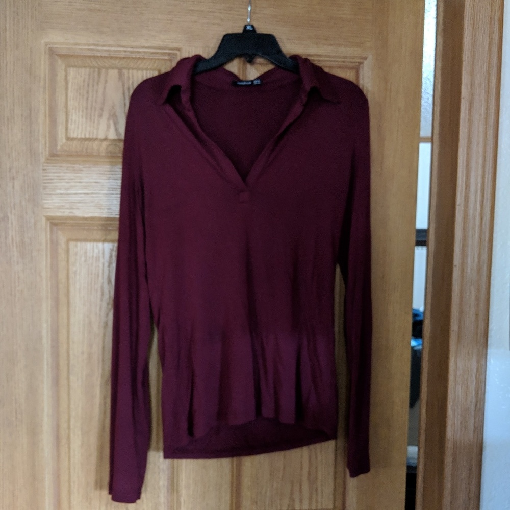 Maroon collared top